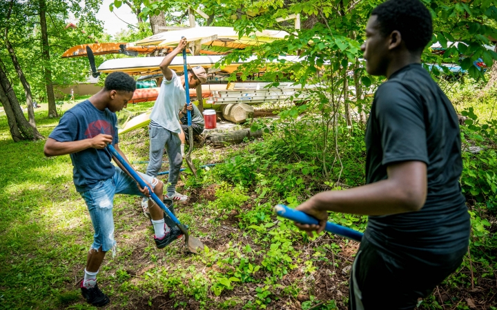 service learning on outdoor leadership course